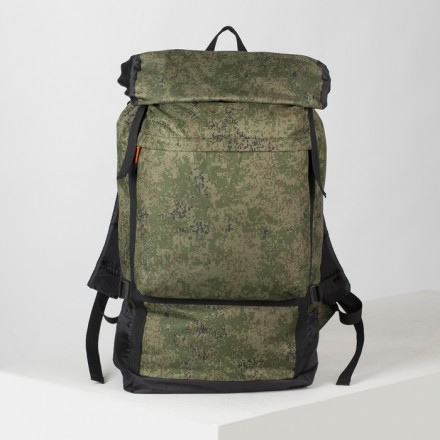 Рюкзак туристический, отдел на стяжке шнурком, 3 наружных кармана, цвет зелёный
